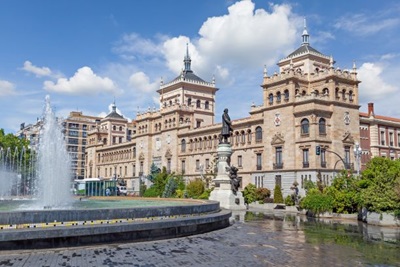 Vista de la Academia de Caballería en Valladolid